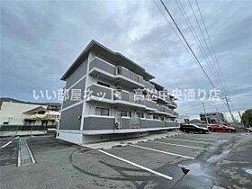 グレイス屋島 302 ｜ 香川県高松市屋島西町1743-1（賃貸マンション3LDK・3階・89.00㎡） その1