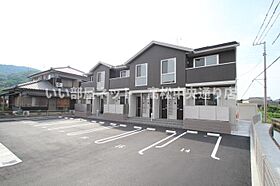 シュプリーム B棟 101 ｜ 香川県綾歌郡宇多津町（賃貸アパート1LDK・1階・49.44㎡） その1