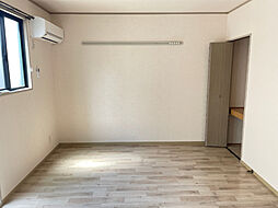 マーメゾンＫ 1階ワンルームのリビング/ダイニング