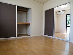 フローラルスクエア 2階2Kのリビング/ダイニング