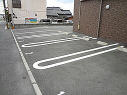 駐車場に車を止められます