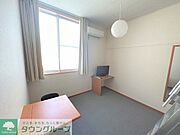 ※同タイプの物件の写真です（2階カーペット）