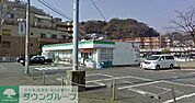 ファミリーマート横浜八景島店 徒歩6分。コンビニ 440m