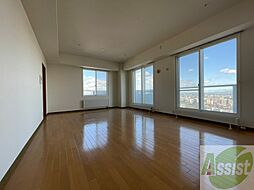 ティアラタワー中島倶楽部 32階2LDKのリビング/ダイニング