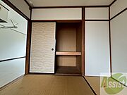 こちらは収納です。物をしまう事ができますね！