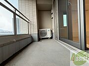 バルコニーです。天気の良い日には外干しができます！