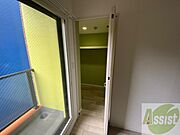 収納もバッチリあるのでお部屋が片付きますよ！