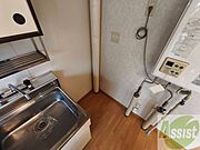 こちらに冷蔵庫を置けます。調理時の動線もばっちり効率的。