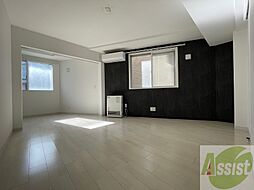 ブランシャールNEO 3階1LDKのリビング/ダイニング