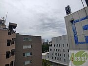 すぐ隣に建物がないので風通しも良さそうですね。