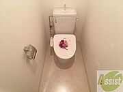 トイレです。ウォシュレット付を探している方、おすすめです。