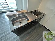 IHシステムキッチンです。お手入れも楽々ですね。