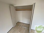 収納もバッチリあるのでお部屋が片付きますよ！