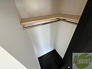 寝室の収納です。部屋がすっきり片付きます。