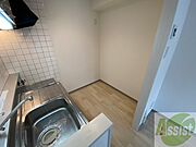 様々な角度から。家具家電の設置の参考にしてください。