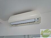 エアコンもあり暑い夏もこれで快適ですよ～