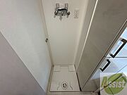洗濯機はこちらの専用スペースに置けます！