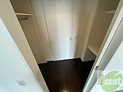 ウォークインクローゼットでお部屋がすっきり片付きますよ！
