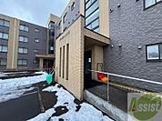 前面道路、建物周り等