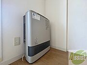 暖房はガスＦＦなので冬でも暖かいですよ～