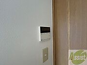追い炊き機能付きでいつでも温かいお風呂に入れますね。