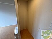 冷蔵庫置き場はこちらです！動線もバッチリですね。