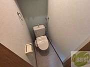 トイレです。ウォシュレット付を探している方、おすすめです！