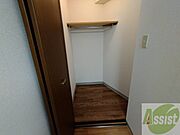 収納を開けてみました！奥行きもありたっぷり入りますね！