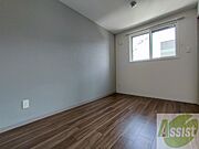 寝室です。部屋をどう使うかはあなた次第です！