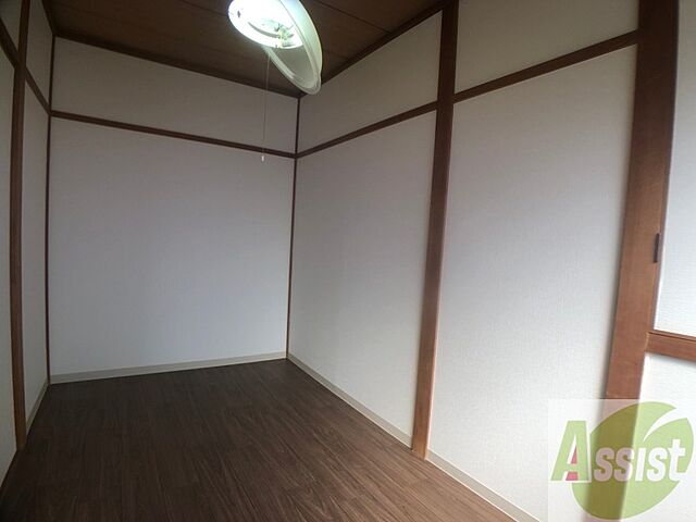 寝室