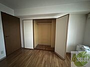 こちらは収納です。物をしまう事ができますね！