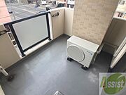 バルコニーです。天気の良い日には外干しができます！