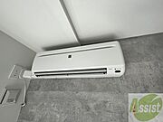 エアコンもあり暑い夏もこれで快適ですよ～