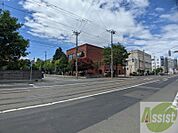 札幌市立中島中学校 198m