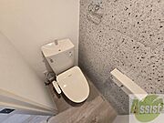 トイレです。ウォシュレット付を探している方、おすすめです！