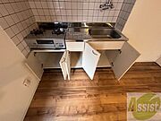 キッチン下の収納もたくさん入りますよ～！