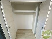 寝室の収納です。部屋がすっきり片付きます。