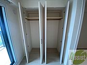 収納もバッチリあるのでお部屋が片付きますよ！