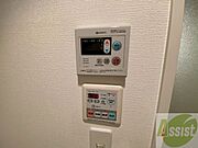 浴室乾燥機付きのお風呂です！快適に使えそうですね。