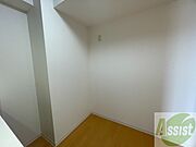 冷蔵庫置き場はこちらです！動線もバッチリですね。