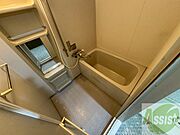ユニットバスです。疲れを癒すのに欠かせませんね！