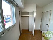 寝室の収納です。部屋がすっきり片付きます。