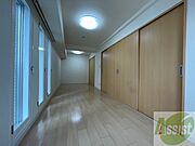 別角度からリビングを撮ってみました。家具の配置もしやすそう。
