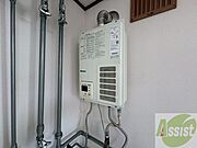 こちらの給湯器でお湯をあたためてくれますよ