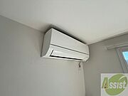 こちらはエアコンが設置されております！夏場も快適です！