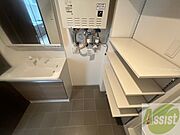洗濯機はこちらの専用スペースに置けます！