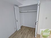 収納もバッチリあるのでお部屋が片付きますよ！
