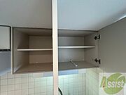 キッチン上の収納もたっぷり入るので、すっきり片付きます。