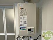 給湯器です。操作しやすいパネルになってます。