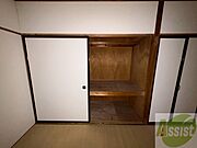 寝室の収納です。部屋がすっきり片付きます。